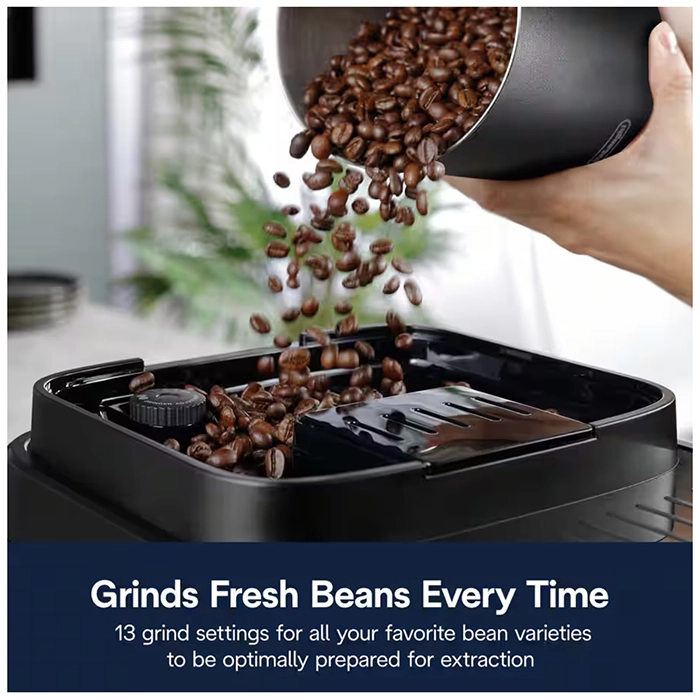 A detailed shot of the 2.4” TFT color screen on the DeLonghi Magnifica Evo Next, showing recipe selection or customization options DeLonghi Magnifica Evo Next - Image 3