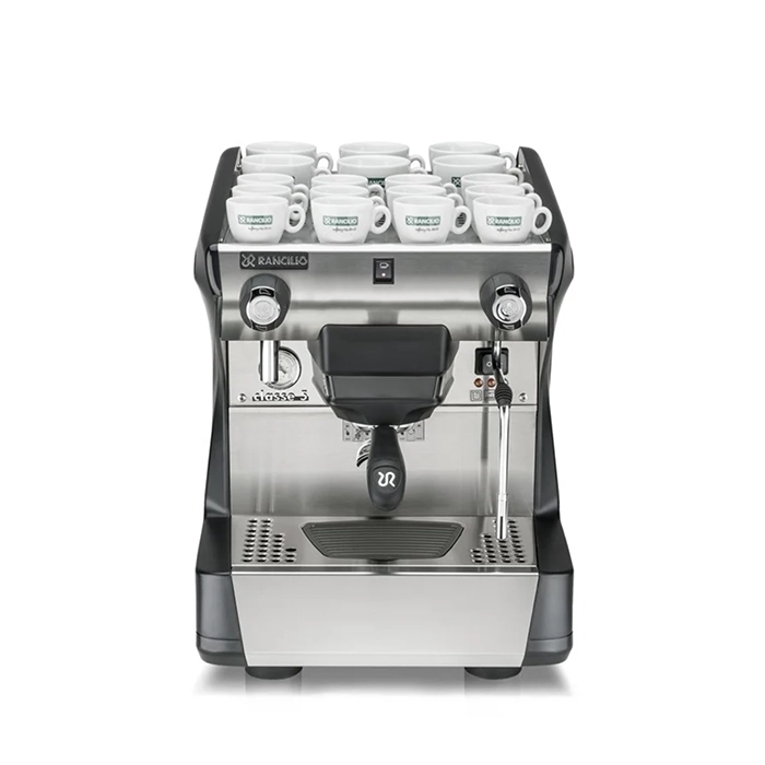 An internal view or diagram focusing on the 4-liter heat exchange boiler of the Rancilio Classe 5 ST Espresso Machine An internal view or diagram focusing on the 4-liter heat exchange boiler of the Rancilio Classe 5 ST Espresso Machine